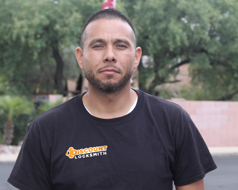 Locksmith Technician Tucson AZ